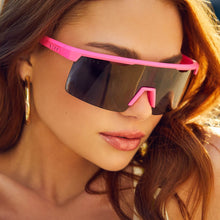Load image into Gallery viewer, LUKA - NEON PINK + DARK SMOKE POLARIZED
