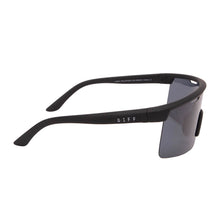 Load image into Gallery viewer, LUKA -  MATTE BLACK + SMOKE + POLARIZED
