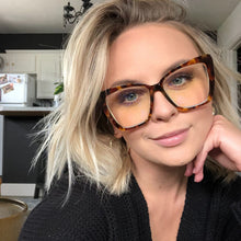 Load image into Gallery viewer, BECKY IV - AMBER TORTOISE + BLUE LIGHT TECHNOLOGY
