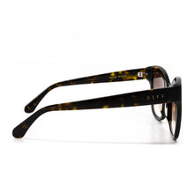 Load image into Gallery viewer, SKYLAR - DARK TORTOISE + BROWN GRADIENT
