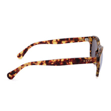 Load image into Gallery viewer, ARLO - AMBER TORTOISE + GOLD MIRROR
