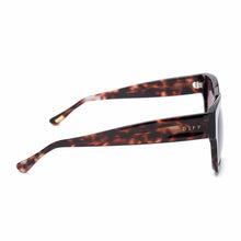 Load image into Gallery viewer, BELLA II - WINE TORTOISE + WINE GRADIENT + POLARIZED
