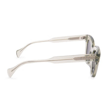 Load image into Gallery viewer, JAGGER - OLIVE CRYSTAL + GREY MIRROR
