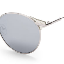 Load image into Gallery viewer, SUMMIT - SILVER, SMOKE CRYSTAL + GREY MIRROR POLARIZED
